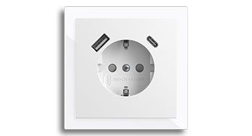 ABB FI-Schutzschalter mit blauem Hebel, schützt das Zuhause vor Stromausfall und Überspannung, modernes Design.